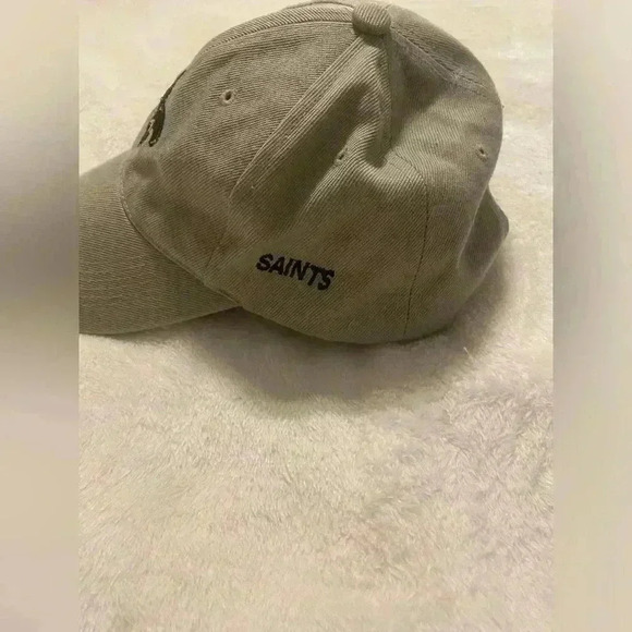 Saints baseball cap with Fleur de lis on bib & SAINTS on the side. Adjustable - Picture 2 of 6